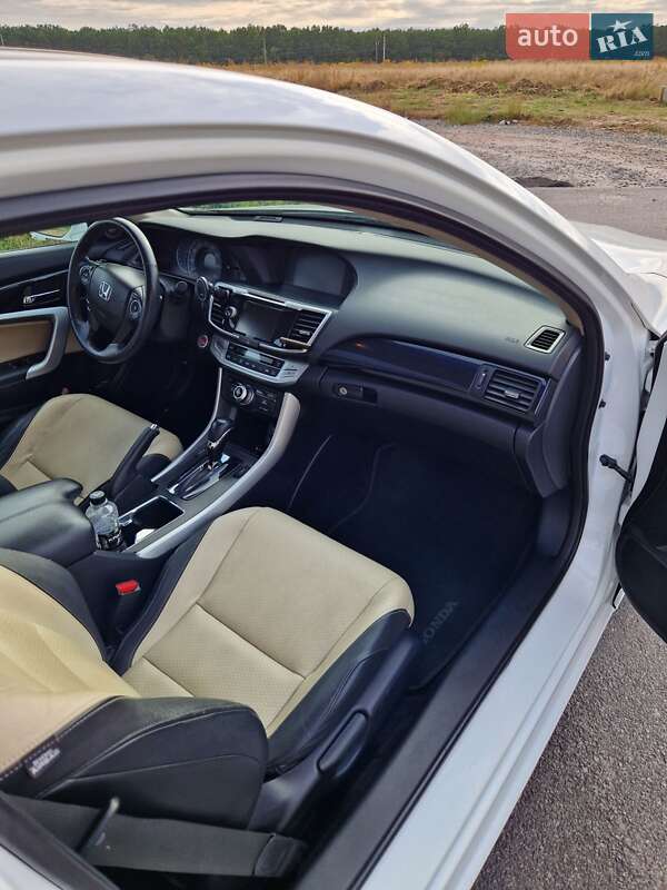 Купе Honda Accord 2014 в Вінниці