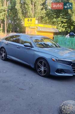 Седан Honda Accord 2021 в 