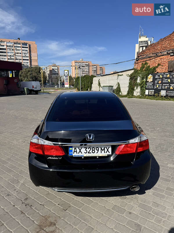 Седан Honda Accord 2015 в Харкові