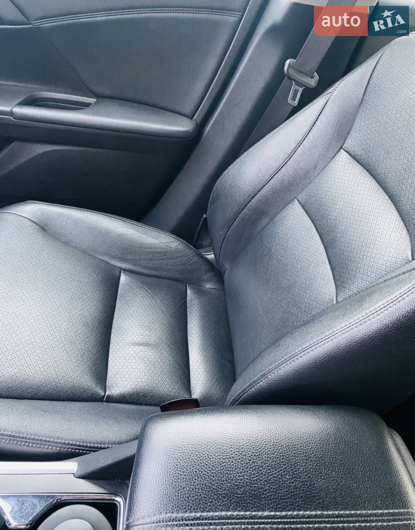 2014 Honda Accord - мініатюра 16