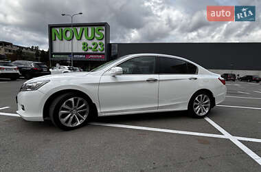 Седан Honda Accord 2013 в Софиевской Борщаговке