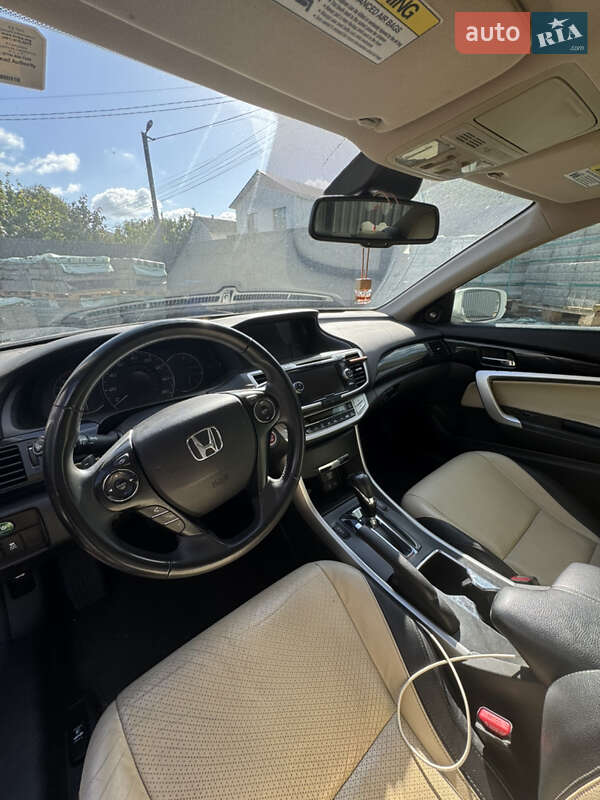 Купе Honda Accord 2015 в Киеве