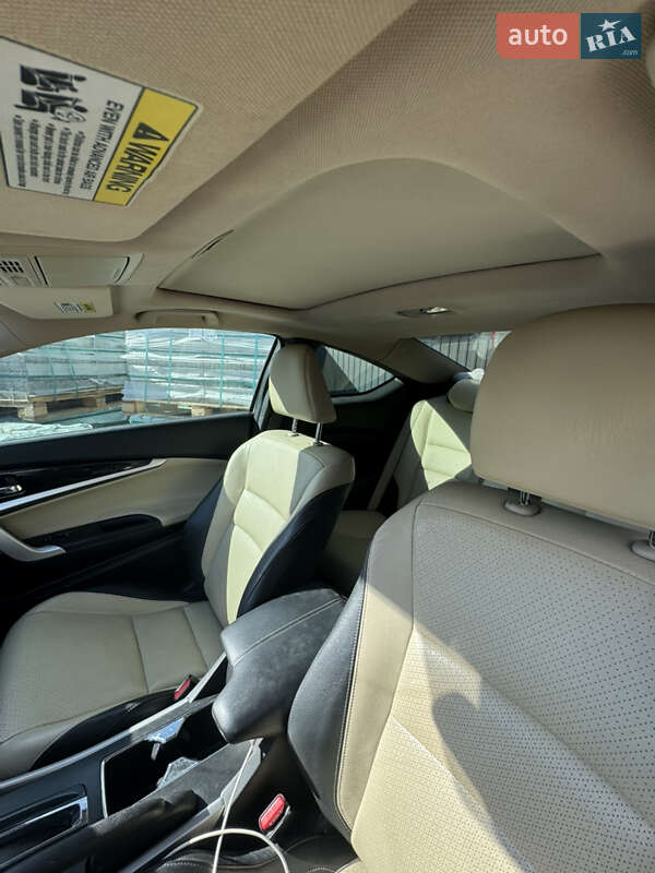 Купе Honda Accord 2015 в Киеве