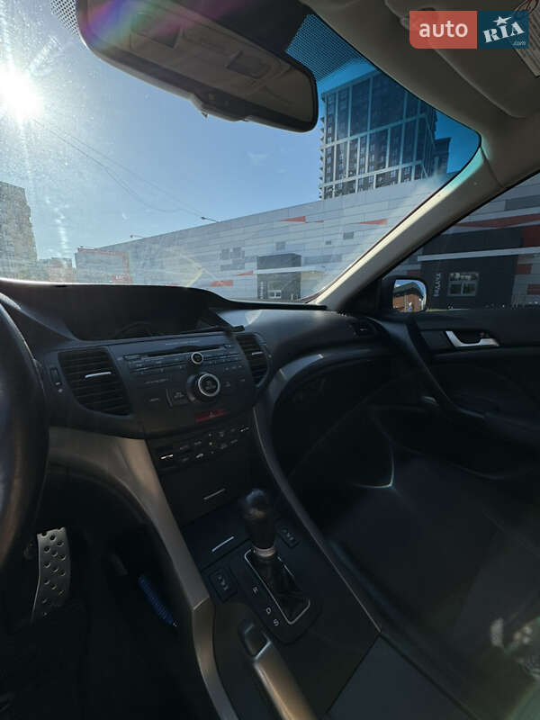 Седан Honda Accord 2008 в Львові