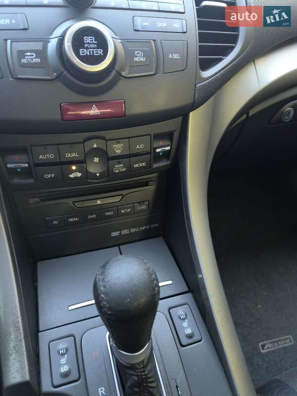 Седан Honda Accord 2010 в Киеве