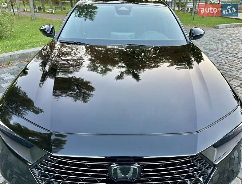 Седан Honda Accord 2023 в Киеве