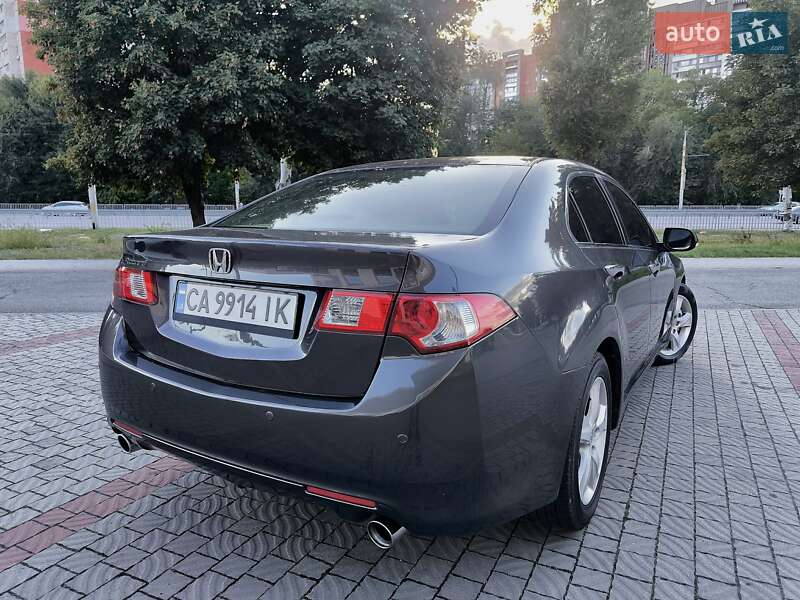 Седан Honda Accord 2008 в Днепре
