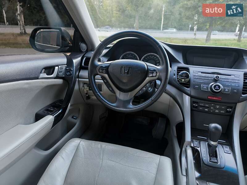 Седан Honda Accord 2008 в Днепре