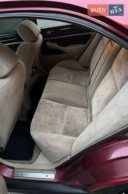 Седан Honda Accord 1999 в 