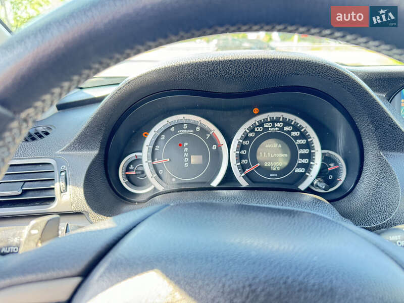Седан Honda Accord 2008 в Киеве