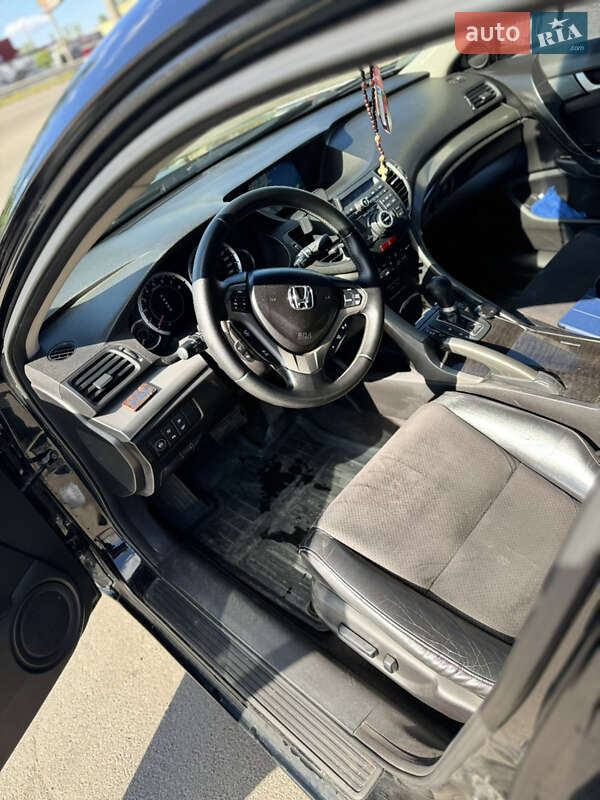Седан Honda Accord 2008 в Киеве