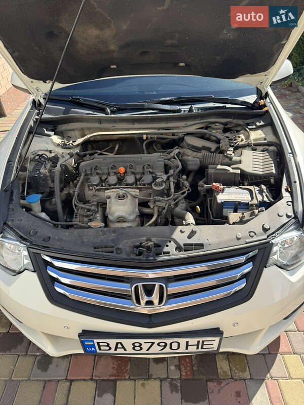 Седан Honda Accord 2008 в Олександрії