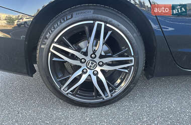 Седан Honda Accord 2013 в 