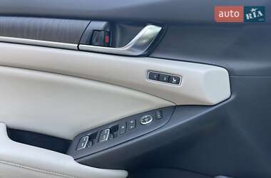 Седан Honda Accord 2018 в Одесі