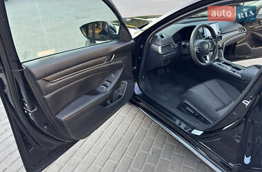 Седан Honda Accord 2020 в 