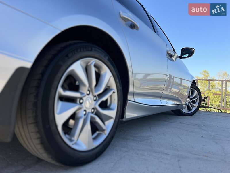 Седан Honda Accord 2019 в Дніпрі