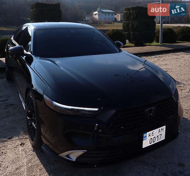 Седан Honda Accord 2024 в 