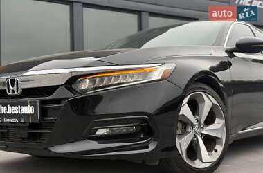 Седан Honda Accord 2018 в 