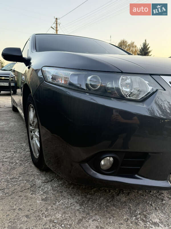 Седан Honda Accord 2011 в Запоріжжі фото 9 Седан Honda Accord 2011 в Запоріжжі