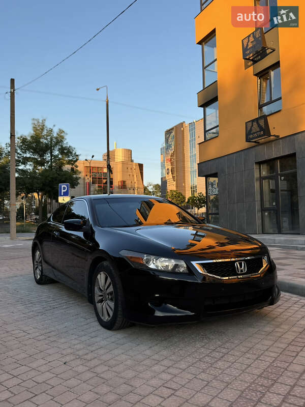 Купе Honda Accord 2008 в Запорожье