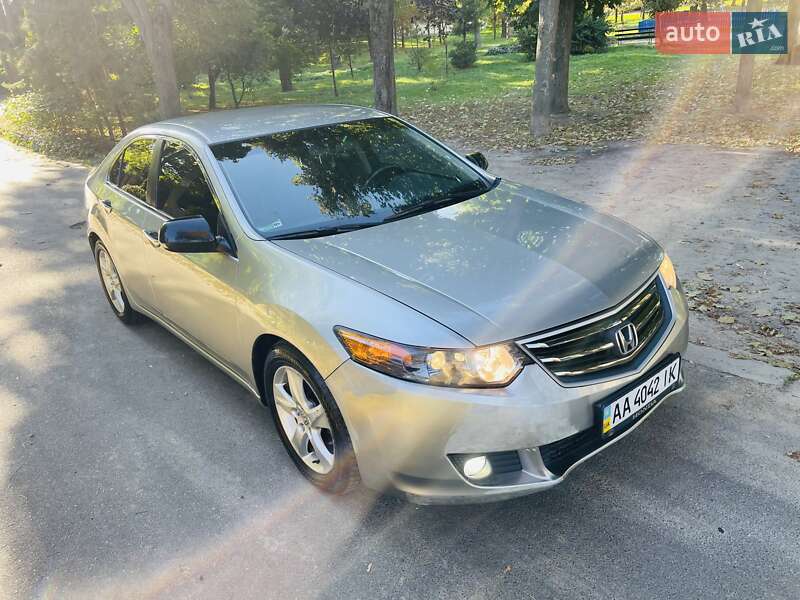 Седан Honda Accord 2008 в Киеве