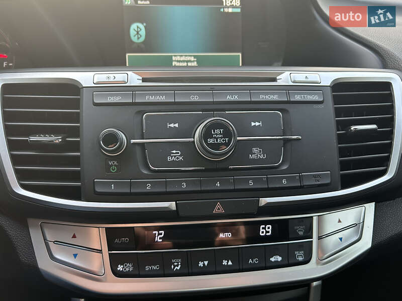 Седан Honda Accord 2015 в Хмельницькому