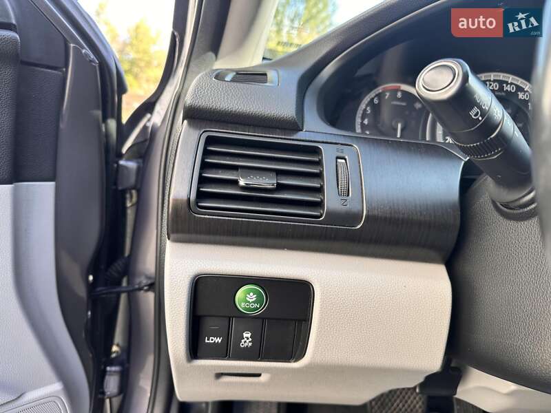 Седан Honda Accord 2015 в Запоріжжі