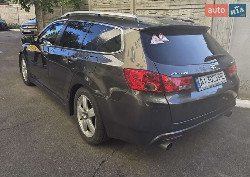 Универсал Honda Accord 2010 в Киеве