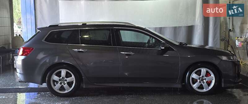 Универсал Honda Accord 2010 в Киеве