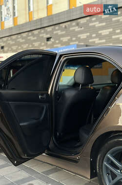 Седан Honda Accord 2006 в 