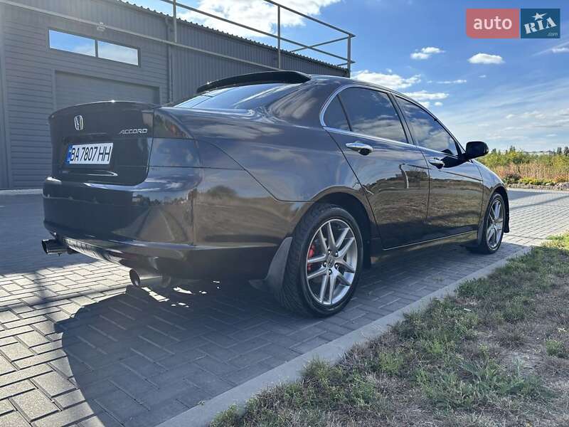 Седан Honda Accord 2006 в Кропивницком