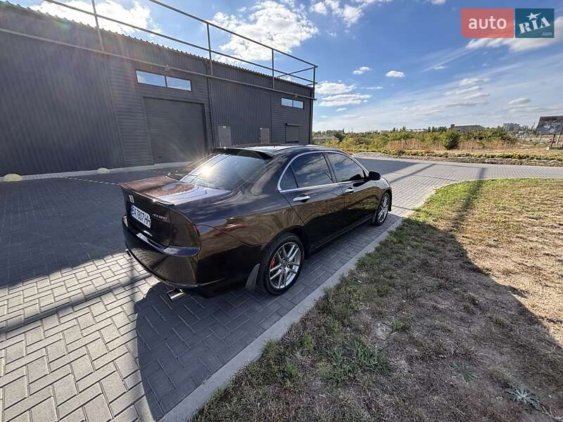 Седан Honda Accord 2006 в Кропивницком