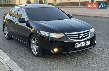 Седан Honda Accord 2011 в Черноморске