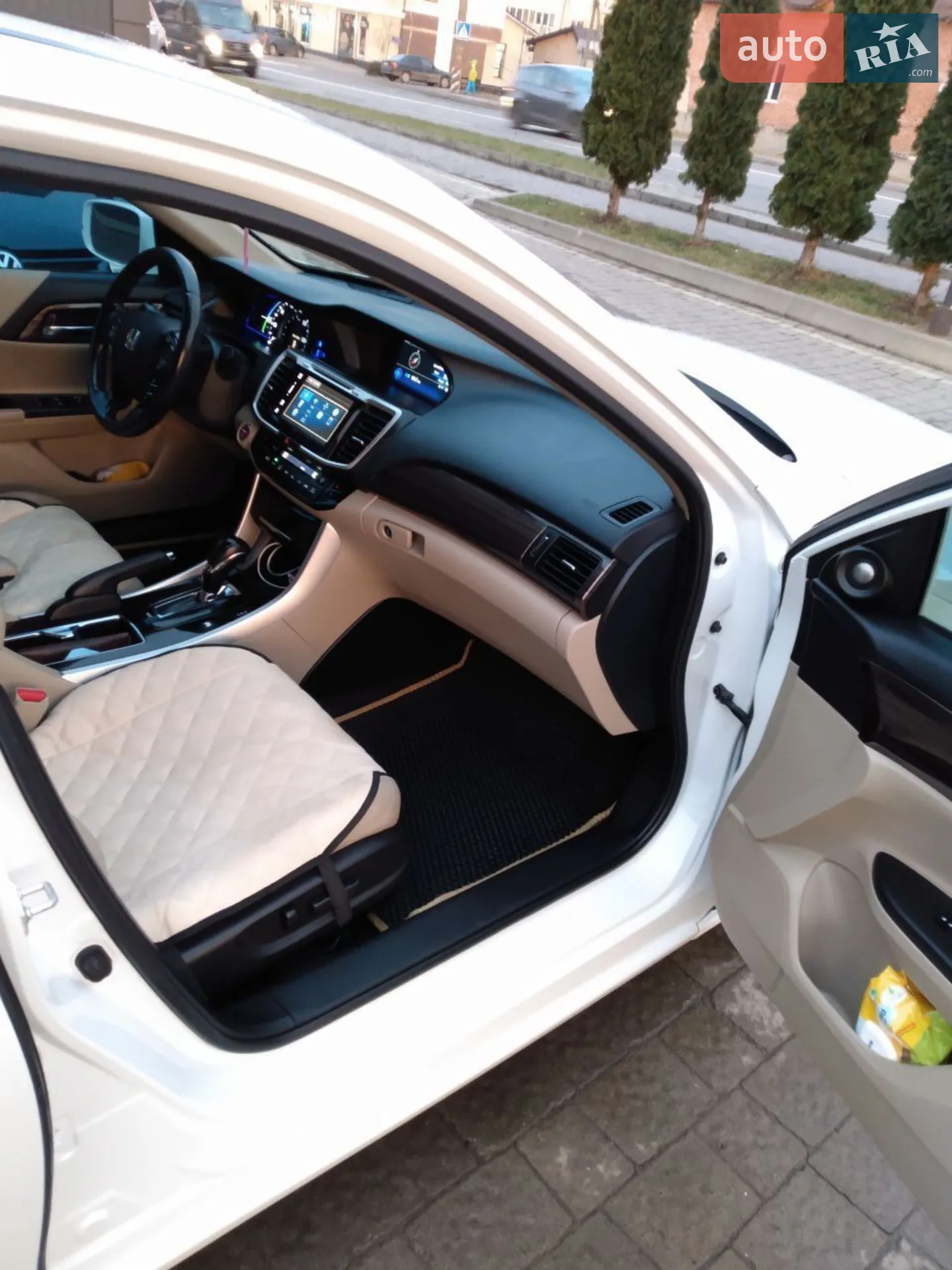 2016 Honda Accord - мініатюра 11
