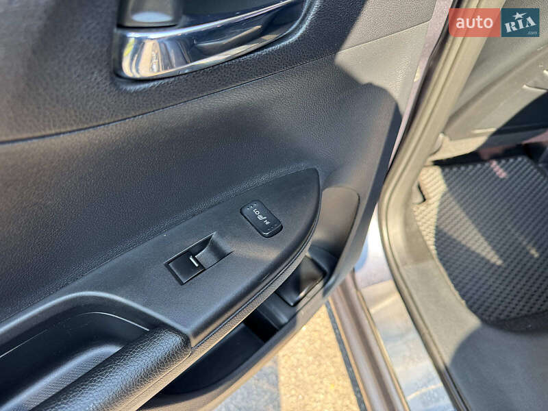 Седан Honda Accord 2013 в Запоріжжі