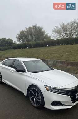 Седан Honda Accord 2022 в 