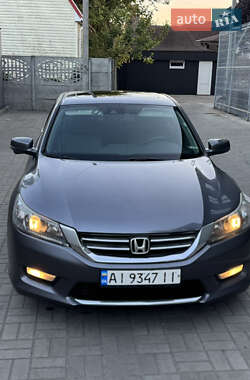 Седан Honda Accord 2014 в 