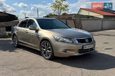 Седан Honda Accord 2008 в Килии
