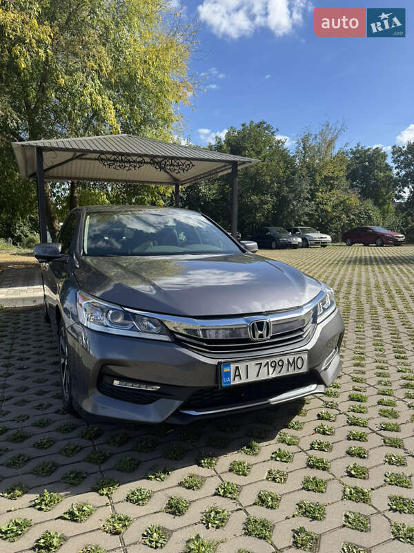 Седан Honda Accord 2017 в 
