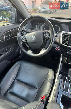 Седан Honda Accord 2017 в 