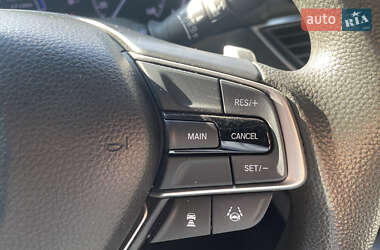 Седан Honda Accord 2019 в 