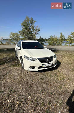 Универсал Honda Accord 2011 в 