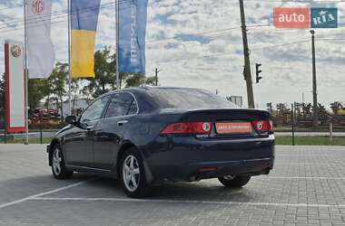 Седан Honda Accord 2004 в 