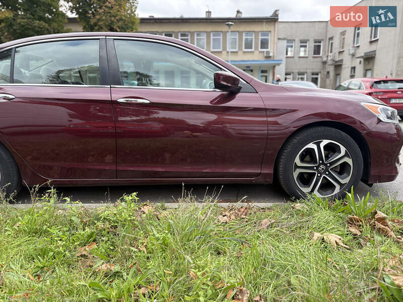 Седан Honda Accord 2017 в Киеве фото 6 Седан Honda Accord 2017 в Киеве