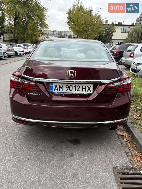 Седан Honda Accord 2017 в Киеве фото 8 Седан Honda Accord 2017 в Киеве