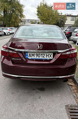 Седан Honda Accord 2017 в 