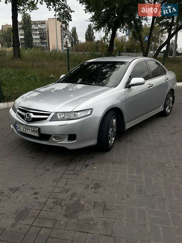 Седан Honda Accord 2008 в Києві