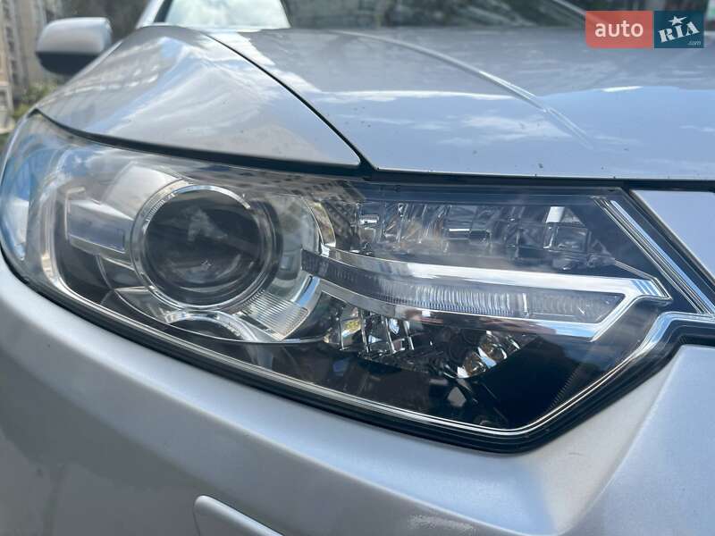 Седан Honda Accord 2011 в Запоріжжі