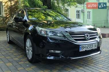 Седан Honda Accord 2014 в 