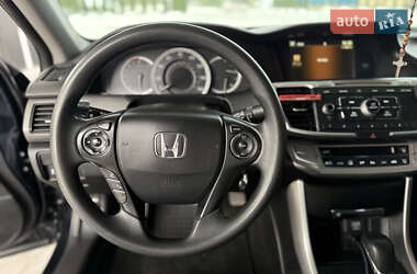 Седан Honda Accord 2014 в 